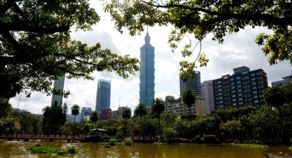 Taiwán detecta el sobrevuelo de 26 aeronaves militares chinas en los alrededores de la isla