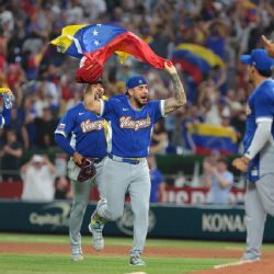 Venezuela gesta espectacular remontada sobre Italia y enfrentará a EU en la Final del Clásico Mundial de Beisbol
