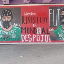Murales del Tri en el Estadio Azteca sufren vandalismo con protestas contra el Gobierno: "México, resiste", "El Mundial del despojo"