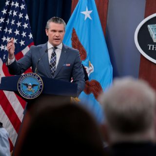 EU afirma haber destruido toda la flota de submarinos y los puertos militares de Irán