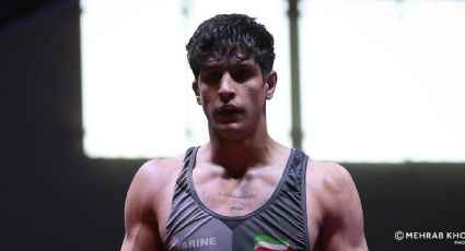 Irán ejecuta a campeón de lucha libre de 19 años junto a otras dos personas en un acto público; los habrían obligado a confesar el asesinato de dos policías