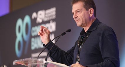 Conflicto en Medio Oriente frenará los recortes de la tasa de interés en México, advierte presidente de la ABM