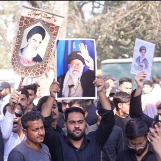 Imponen apagón de internet en región de India para frenar protestas por la muerte de Alí Jamenei