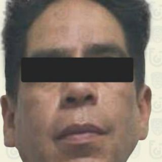 Procesan a profesor de inglés por presuntamente haber grabado bajo la falda de una menor de edad