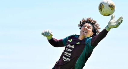 Memo Ochoa celebra su nueva convocatoria al Tri a los 40 años: “Un orgullo representar a mi país”; sus críticos le piden retirarse