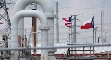 Precio del petróleo de Texas cae casi 10% tras anuncio de Trump de posponer ataques a Irán