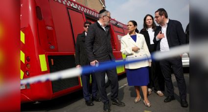 Incendian cuatro ambulancias de la comunidad judía en Londres; gobierno acusa ataque antisemita