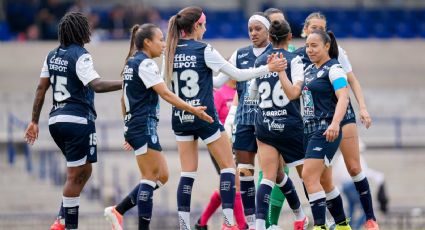 Aficionados de Pumas Femenil 'marcan territorio' y corren de las gradas de CU a familiares de Charlyn Corral, delantera de Pachuca