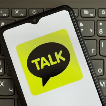 "WhatsApp ha muerto y Telegram agoniza": autoridades rusas; crecen descargas de apps surcoreanas