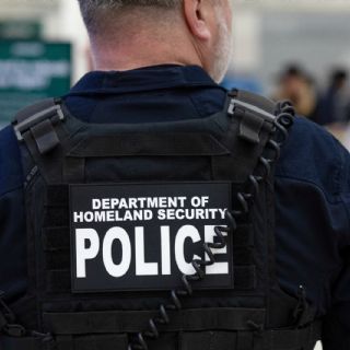 Senado de EU da luz verde a presupuesto para reabrir el Departamento de Seguridad Nacional