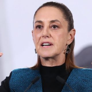 Sheinbaum realiza dinámica para obsequiar boletos del partido México vs Portugal; recibe críticas