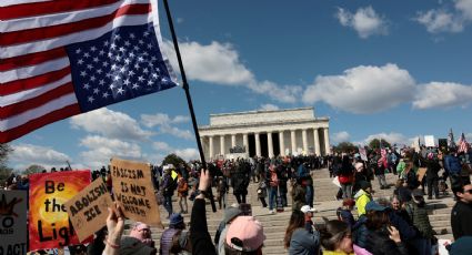 Regresa protesta "No Kings": marchan miles de personas en EU para manifestarse contra Trump