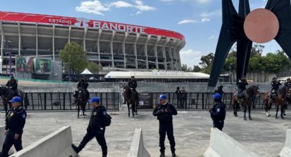 “Bienvenidos al Estadio Ciudad de México”: el Azteca reabre sus puertas cercado, en medio de protestas y sin estar terminado