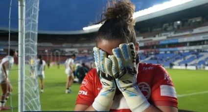 Portera del Querétaro Femenil llora al atajar un penalti y firmar el primer triunfo de su club tras 14 jornadas