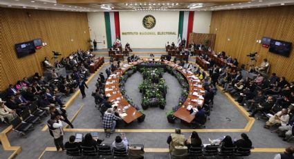 Piden formalmente cinco organizaciones al INE registrarse como partidos políticos