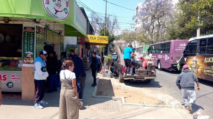 Retiran puestos reubicados de Tlalpan que afectaban a cuatro colonias de Benito Juárez