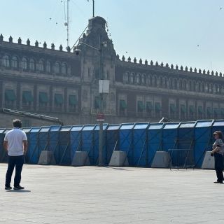Blindan con vallas Palacio Nacional a dos días de la marcha del 8M