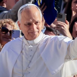 Papa León XIV llama a militares cristianos a defender a los débiles y preservar la paz