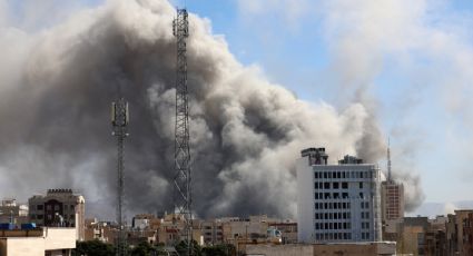 Israel bombardea depósitos de combustible del Ejército iraní en Teherán