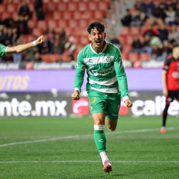 ¡Aleluya! Santos Laguna logra su primer triunfo del torneo tras doblegar de visita a Xolos