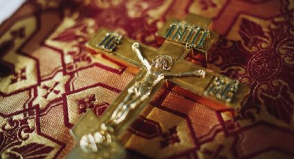 Estados Unidos devuelve crucifijo al presidente boliviano Rodrigo Paz tras 36 años en custodia