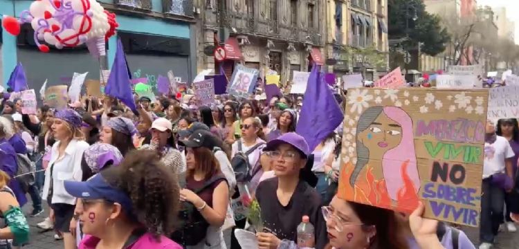 "Cuéntanos bien": las mujeres toman la CDMX en exigencia de justicia, salud y derechos para todas