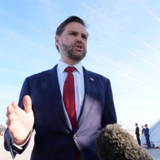 JD Vance advierte a Irán que "no intente jugar" previo a las negociaciones en Pakistán