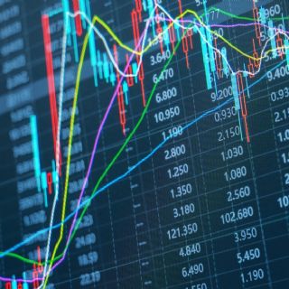 Bolsas de Europa y EU muestran cautela ante la incertidumbre por la paz en Medio Oriente