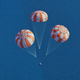 Misión Artemis II: cápsula con los cuatro astronautas ameriza en el Pacífico