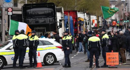 Irlanda convoca a reunión de emergencia por protestas de agricultores y transportistas tras el incremento del precio del combustible