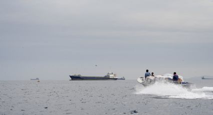 Irán advierte que será una violación a la tregua el acercamiento de buques militares al estrecho de Ormuz