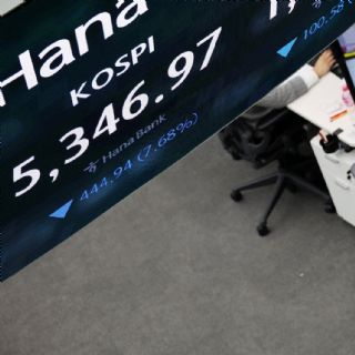 La mayoría de bolsas de Asia retroceden tras fracaso de las negociaciones entre EU e Irán