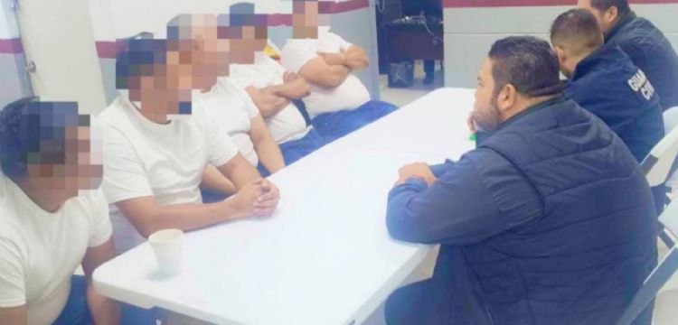 Dictan prisión preventiva contra cinco policías detenidos por la masacre de Arantepacua, Michoacán