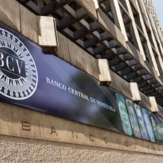 Departamento del Tesoro de EU levanta sanciones al Banco Central de Venezuela