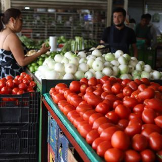 Gasto en México incrementó un 2.1% entre febrero y marzo en medio del alza inflacionaria: Inegi