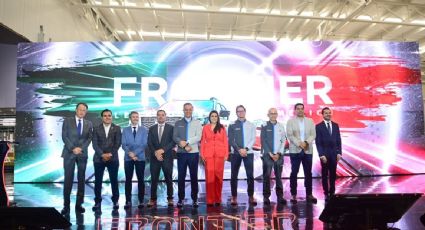 Gobernadora de Aguascalientes encabeza inicio de producción de nuevo modelo de Nissan