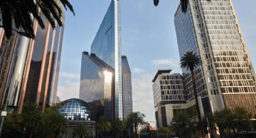 Bolsa mexicana cae por cuarta vez en cinco jornadas; IPC retrocede pese a impulso de Wall Street