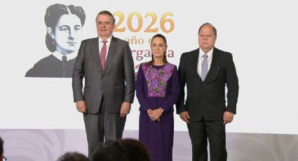 La empresa de electrónica Flex anuncia la inversión de mil millones de dólares en México