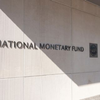 FMI podría ofrecer programa de apoyo financiero a Venezuela tras reanudar relaciones