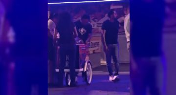 Captan a Luisa Alcalde y Arturo Ávila promocionando negocio cervecero en la Feria de San Marcos