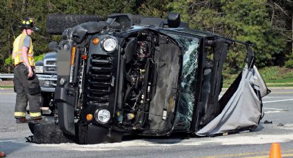 Reportan que periodista rescató a un anciano y su perro de un auto volcado después de renunciar por presunta infidelidad con coach de Patriots