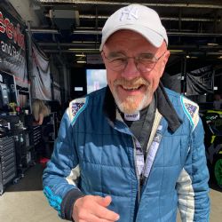 Muere el piloto Juha Miettinen tras chocar en la clasificación de Nürburgring donde participó Max Verstappen; tenía 66 años