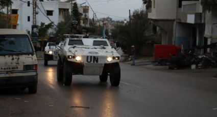 Muere soldado francés de la ONU en Líbano y tres más resultan heridos; Macron apunta a Hezbolá