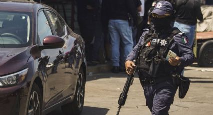 Detienen a un jefe de policía municipal en Veracruz y a su escolta, los ligan con la desaparición y homicidio de dos taxistas