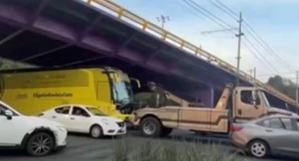 En crisis de todo: Se descompone el camión del América y lo arrastran en una grúa