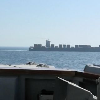 "Fue un acto de piratería": Irán afirma que respondió con drones el ataque a un buque cerca de Ormuz