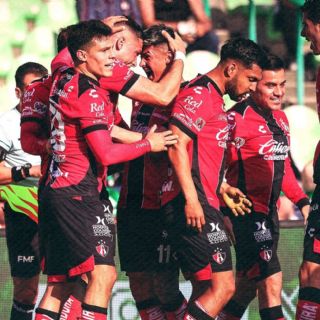Atlas vence a Santos en el TSM y saca de la zona de Liguilla a los Tigres a falta de dos jornadas