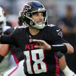 Los Raiders contratan al veterano QB Kirk Cousins; prevén sea el guía de un novato proveniente del draft