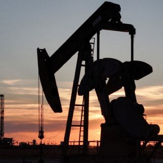 Petróleo de Texas se dispara 11% y supera los 111 dólares tras discurso de Trump contra Irán