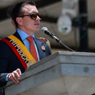 Ecuador dice que no puede haber acuerdos sin "compromiso" de Colombia contra el narcotráfico